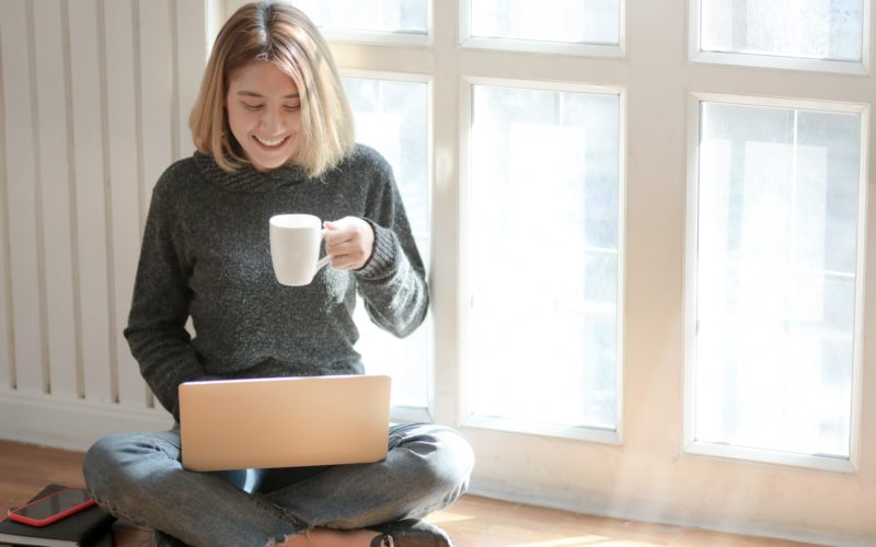 6 Ways to make $100 per day working online
