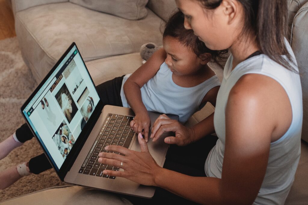 jobs that moms can do from home